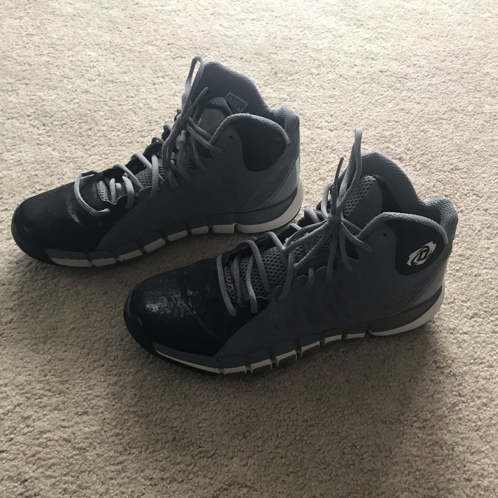 ** SOLD ** Adidas basketball sneaker